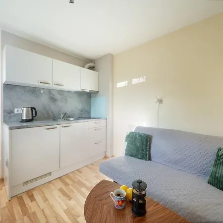 Korter Sunny And Quiet