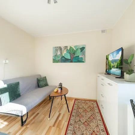 Apartment Sunny And Quiet *
