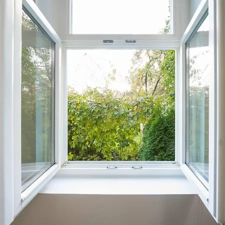 公寓 Sunny And Quiet