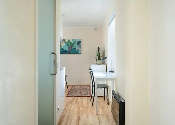 Apartment Sunny And Quiet *