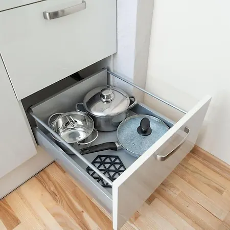 Sunny And Quiet Apartment Reval